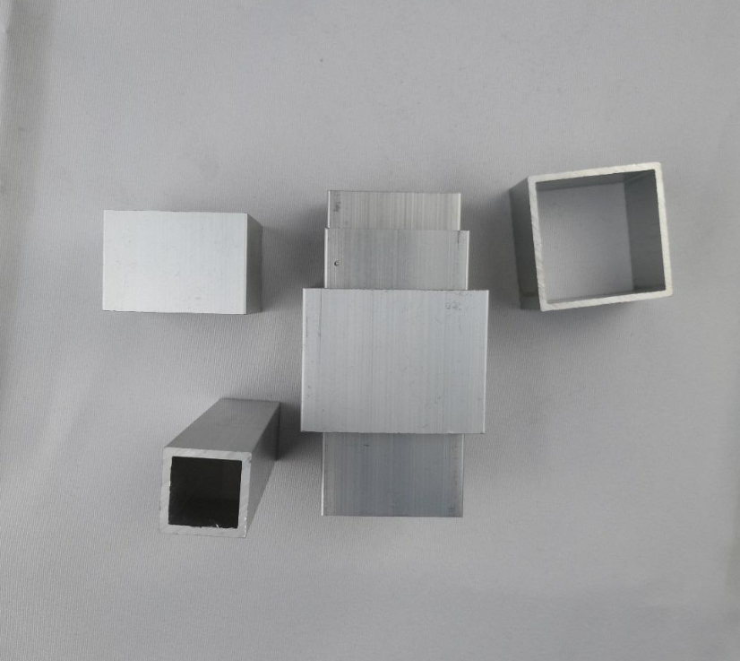 断桥铝型材的材料特性，生产步骤和一些加工细节。